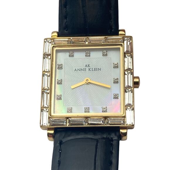 Anne Klein Mother of Pearl Dial Womens Watch 26mm New Battery New Leather Band - Picture 1 of 12